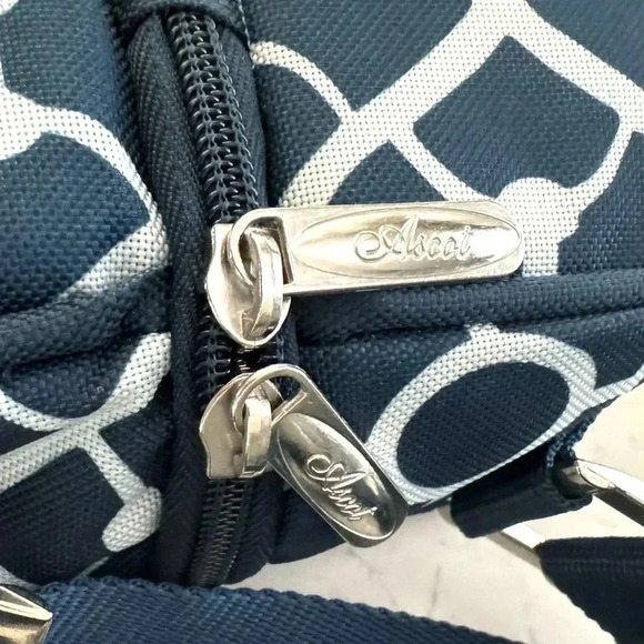 NWOT PICNIC AT ASCOT Wine for 2 Insulated Bag Carrier Navy Shoulder Strap Travel - Picture 7 of 8